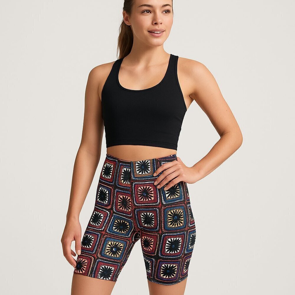 Farm Rio Lydia Crochet Print Bike Shorts NWT Size Small